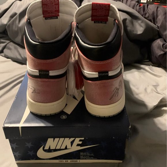 aj1 high trophy room main image 5